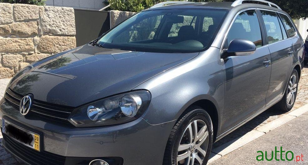 2009' Volkswagen Golf Variant photo #3