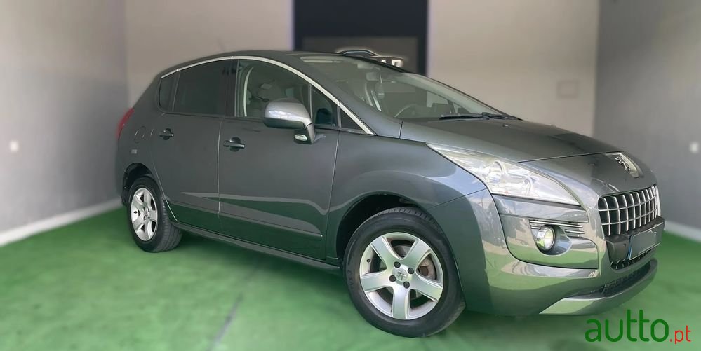 2013' Peugeot 3008 photo #2