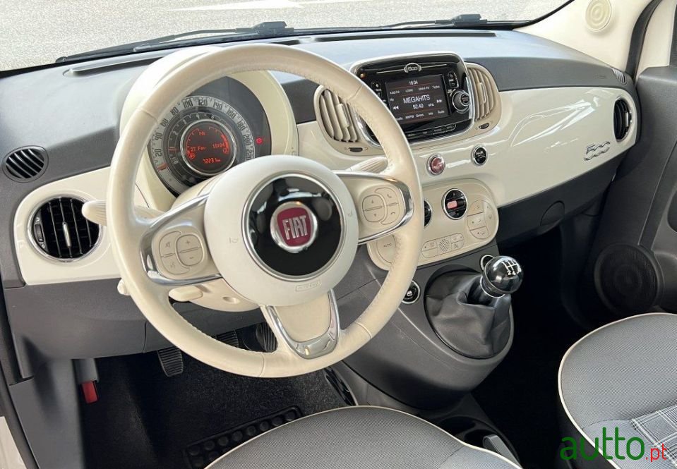 2017' Fiat 500 photo #2