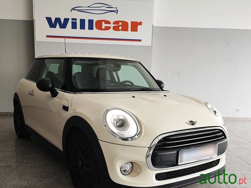 2017' MINI 3 Portas photo #1