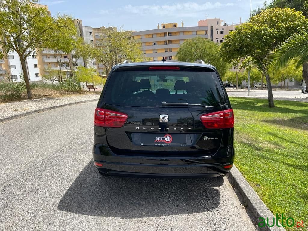 2012' SEAT Alhambra photo #4