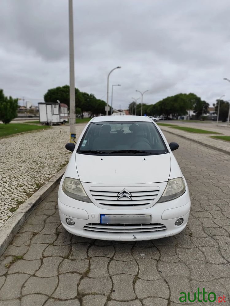 2002' Citroen C3 1.1 Sx Pack photo #2