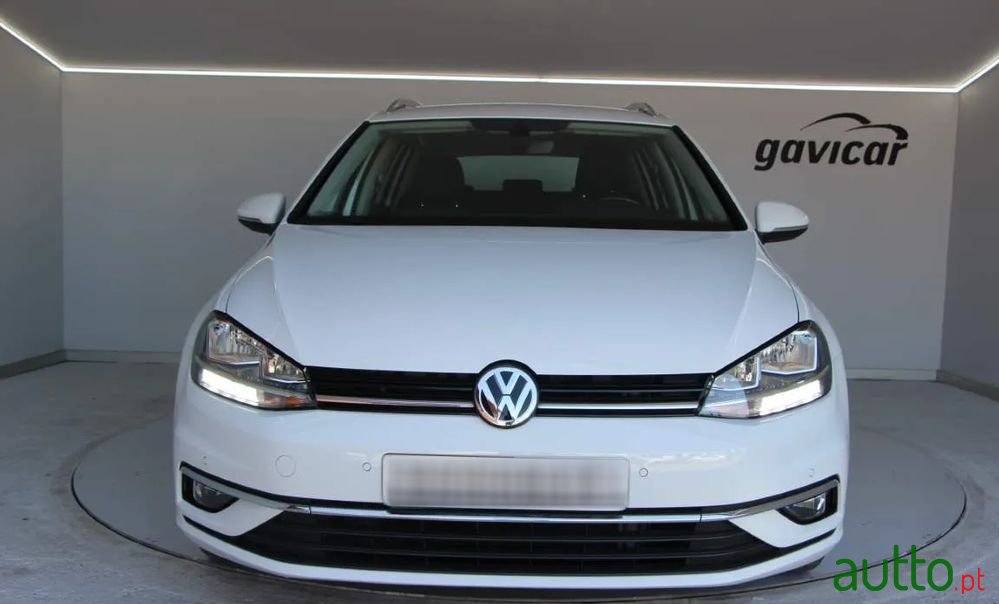 2019' Volkswagen Golf Variant photo #6