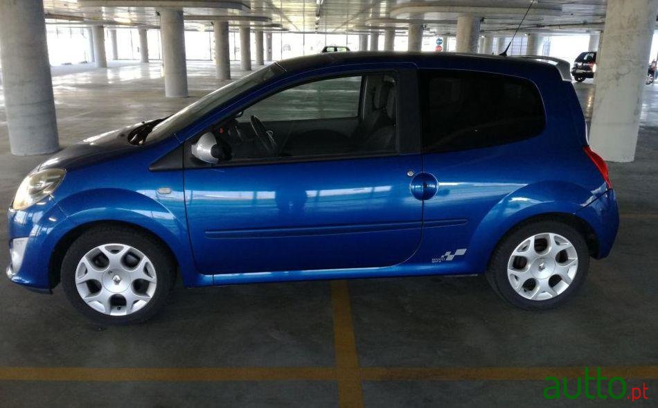 2009' Renault Twingo Gt photo #1