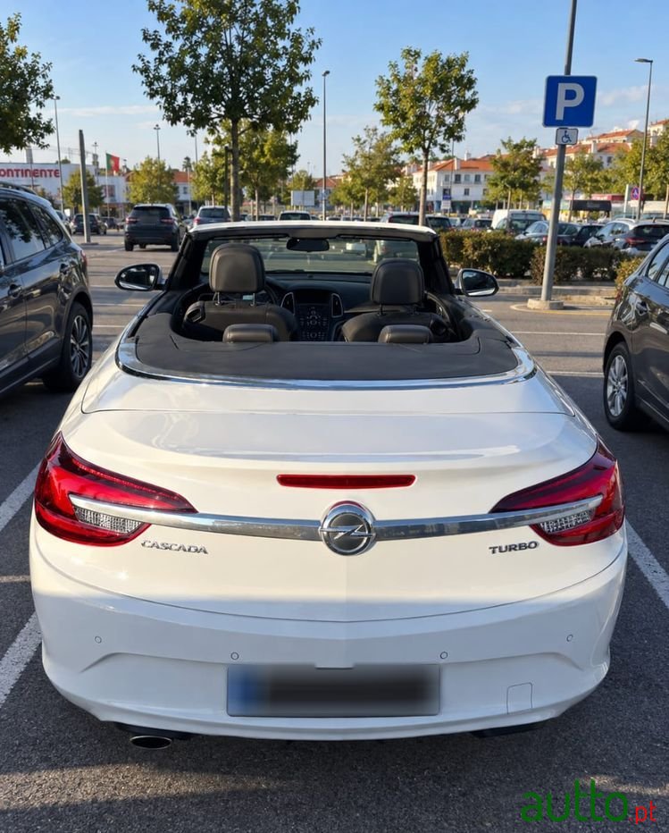 2014' Opel Cascada photo #2