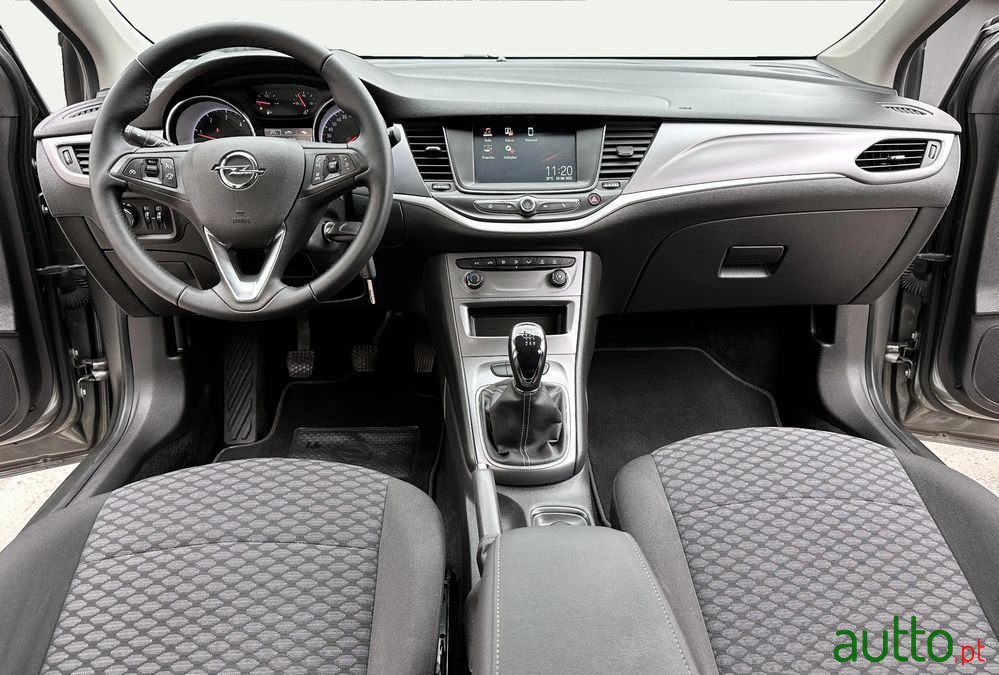 2021' Opel Astra Sports Tourer photo #5