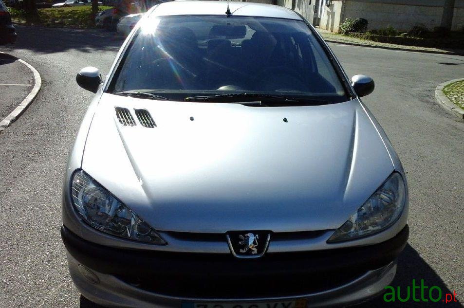 2004' Peugeot 206 1.4 Hdi photo #3