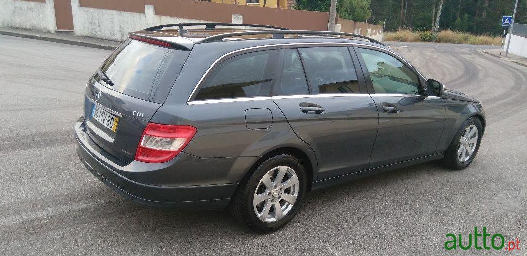 2008' Mercedes-Benz C-220 photo #1