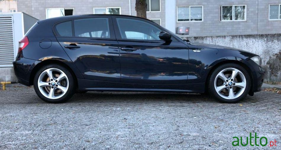 2006' BMW 120 photo #3