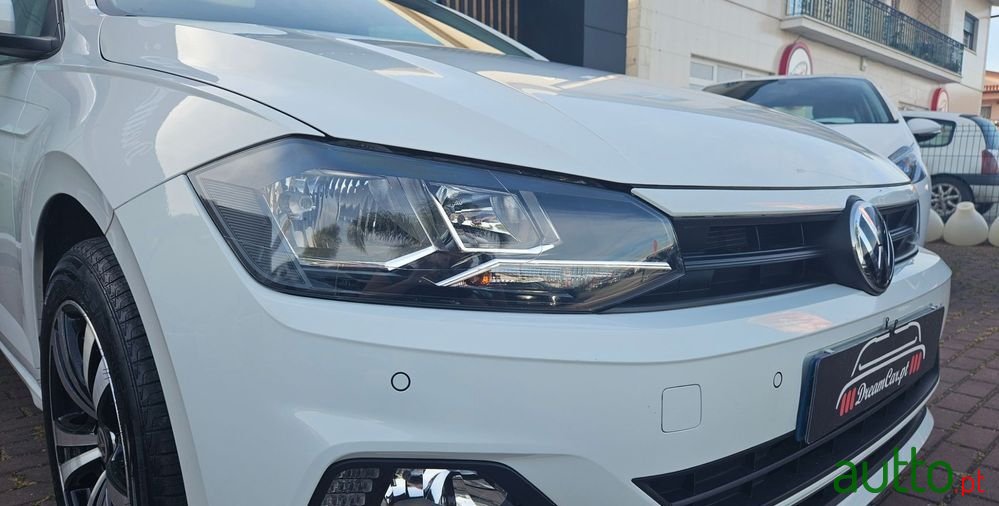 2019' Volkswagen Polo photo #4