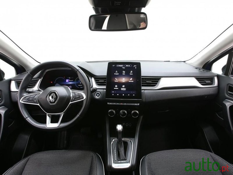 2022' Renault Captur photo #6