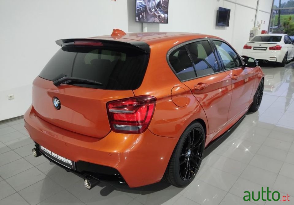 2012' BMW 120 photo #5