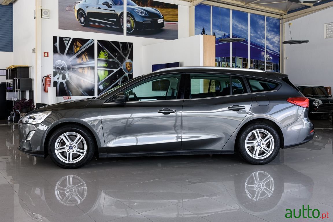 2019' Ford Focus Sw photo #2