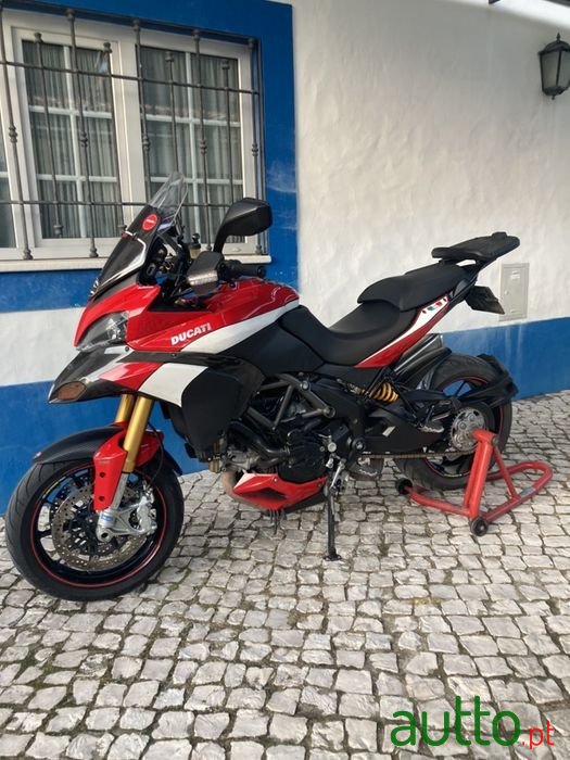 2010' Ducati photo #1