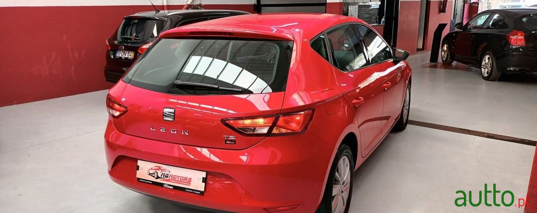 2014' SEAT Leon photo #2