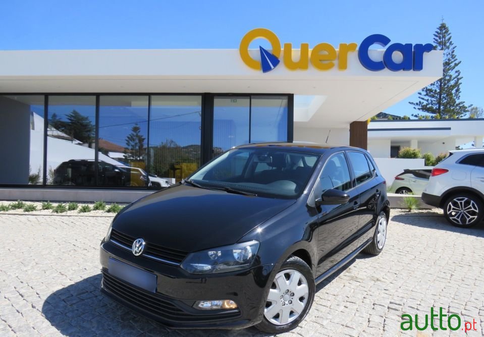 2015' Volkswagen Polo photo #1