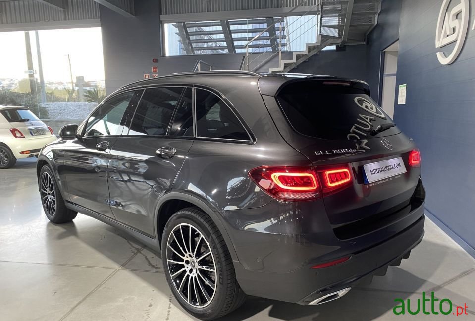 2022' Mercedes-Benz Glc 300 photo #3