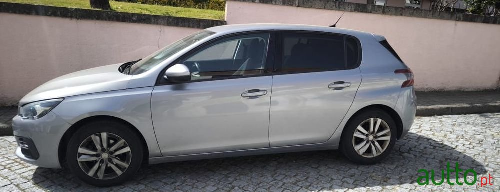 2017' Peugeot 308 1.6 Bluehdi Active photo #3