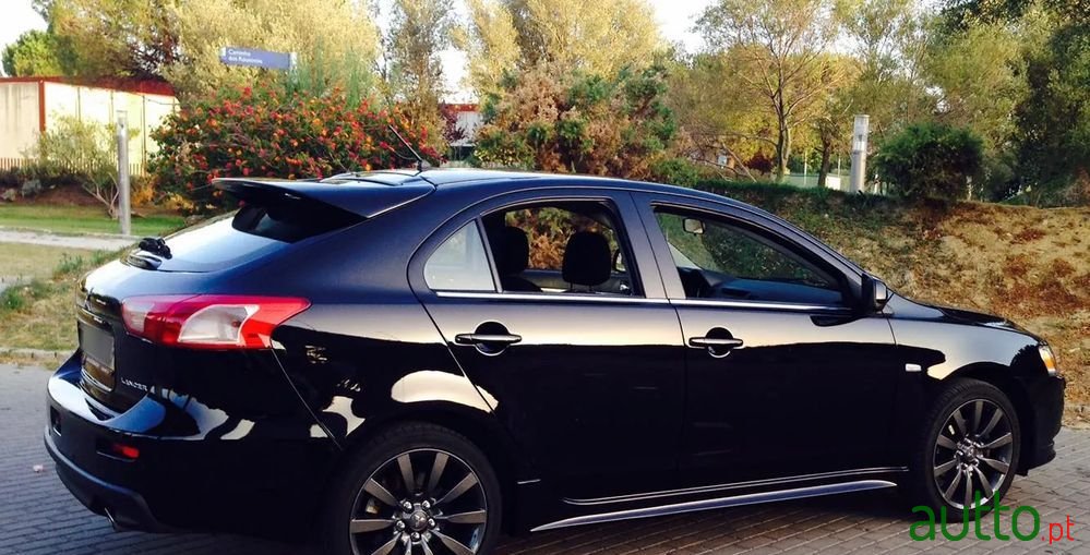 2009' Mitsubishi Lancer 2.0 T/C Ralliart photo #3