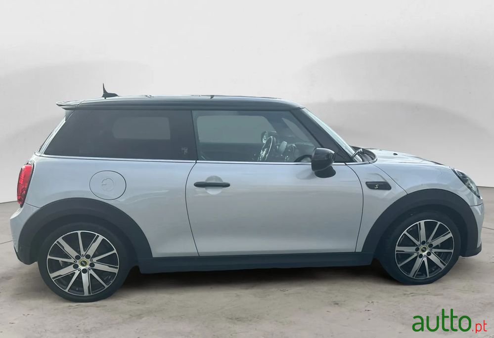 2022' MINI Electric photo #6