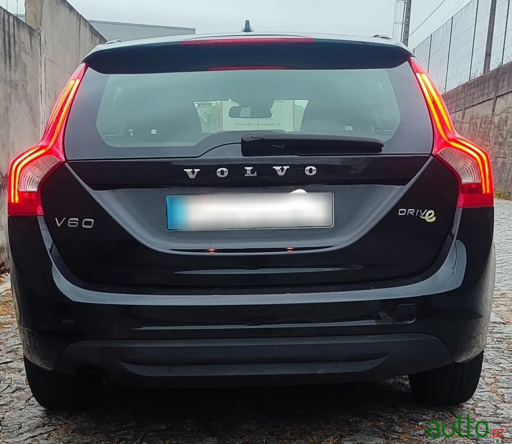 2012' Volvo V60 photo #3