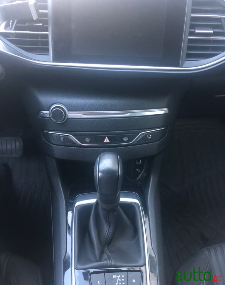 2016' Peugeot 308 Sw photo #5