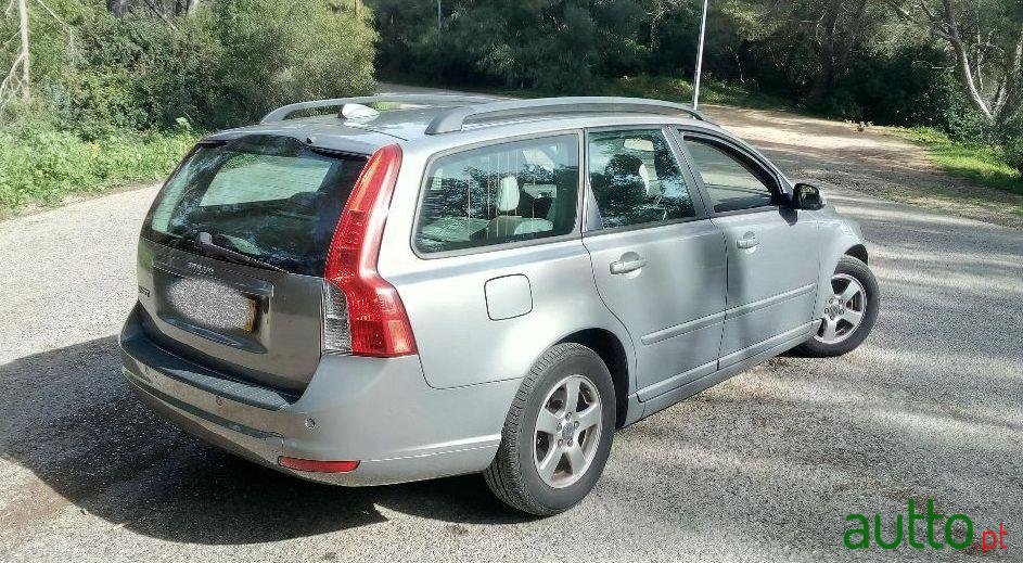 2008' Volvo V50 photo #4