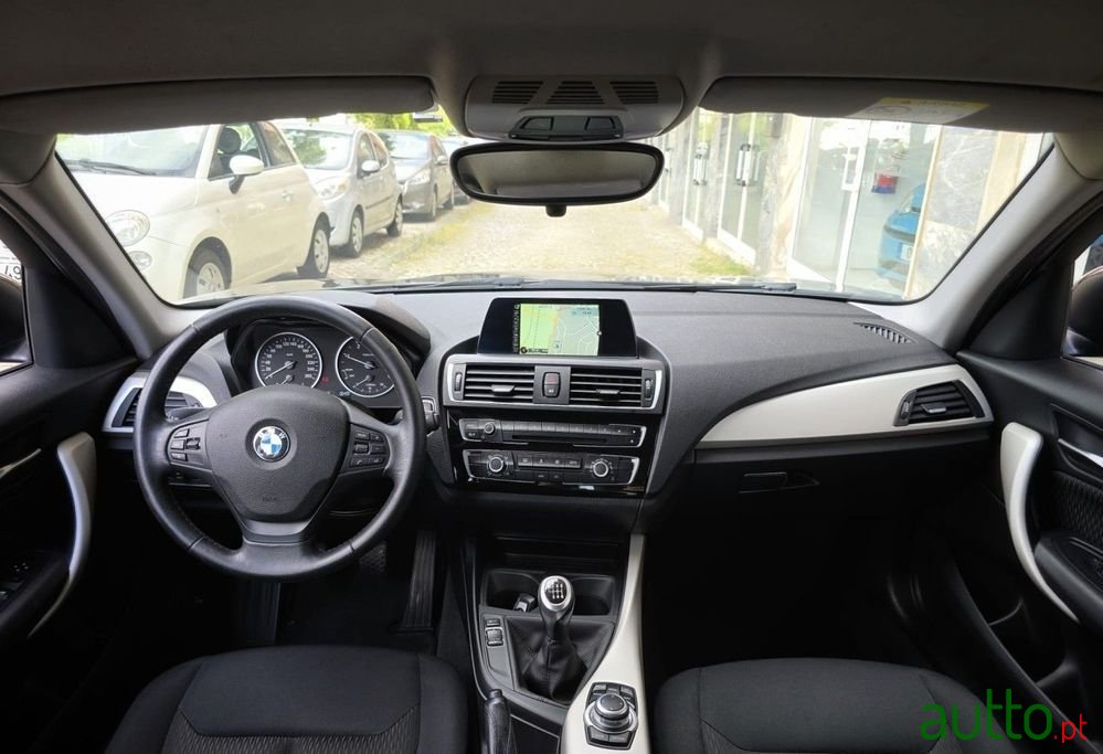 2016' BMW Série 1 D Advantage photo #6