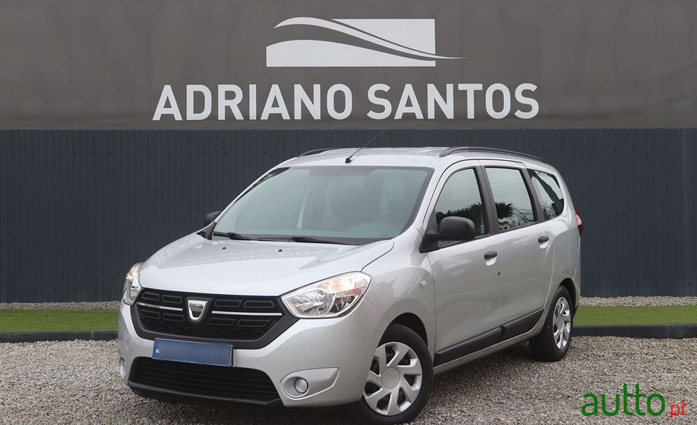 2018' Dacia Lodgy photo #3