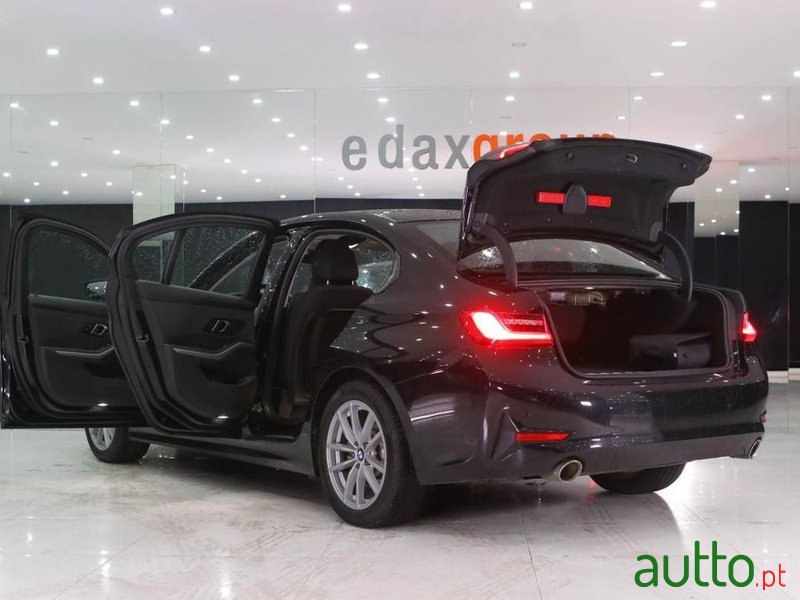 2019' BMW Série 3 photo #5