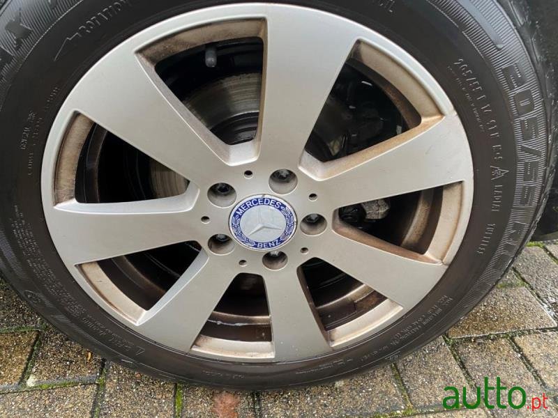 2014' Mercedes-Benz C-Class 180 cdi break photo #5