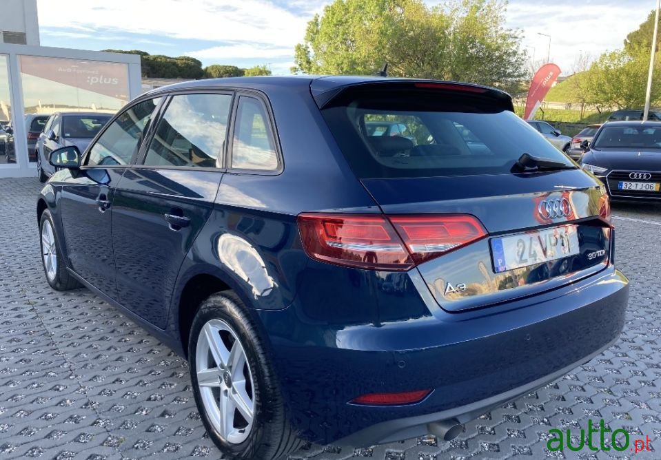 2018' Audi A3 Sportback photo #5