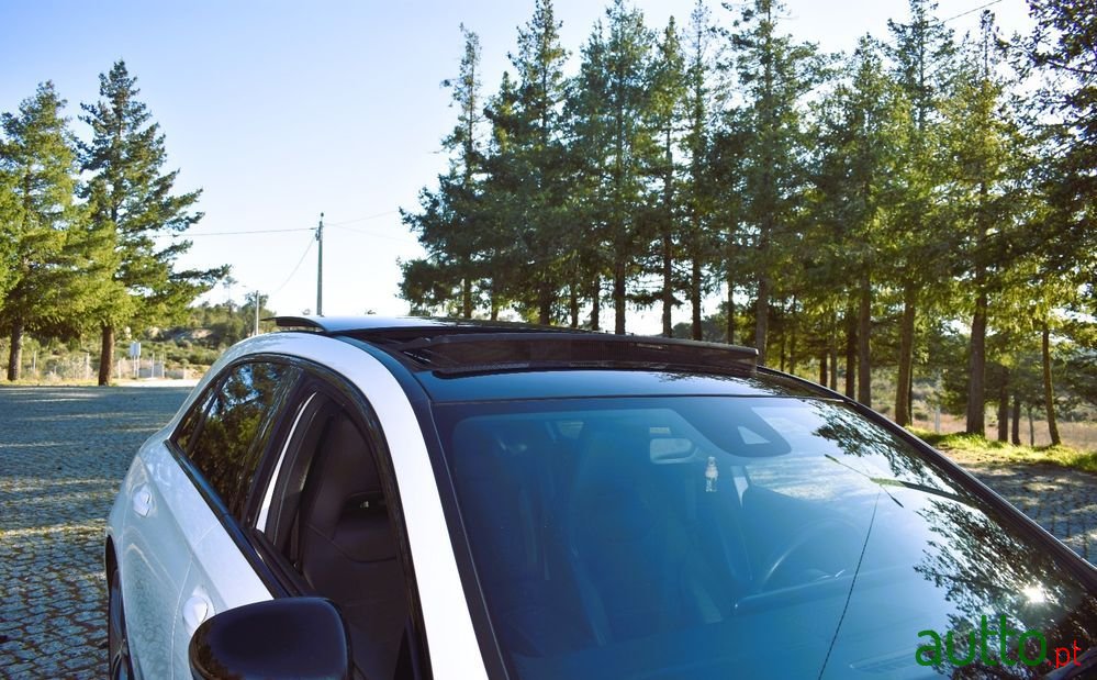 2019' Mercedes-Benz Classe A D 7G-Dct photo #5