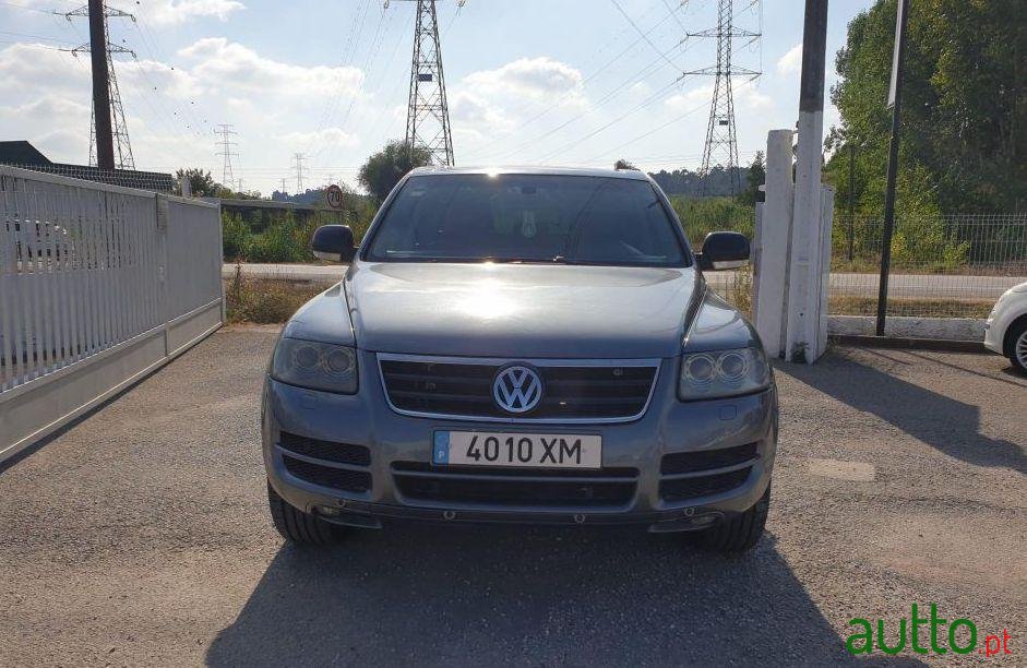 2004' Volkswagen Touareg R5 2.5 Tdi photo #4