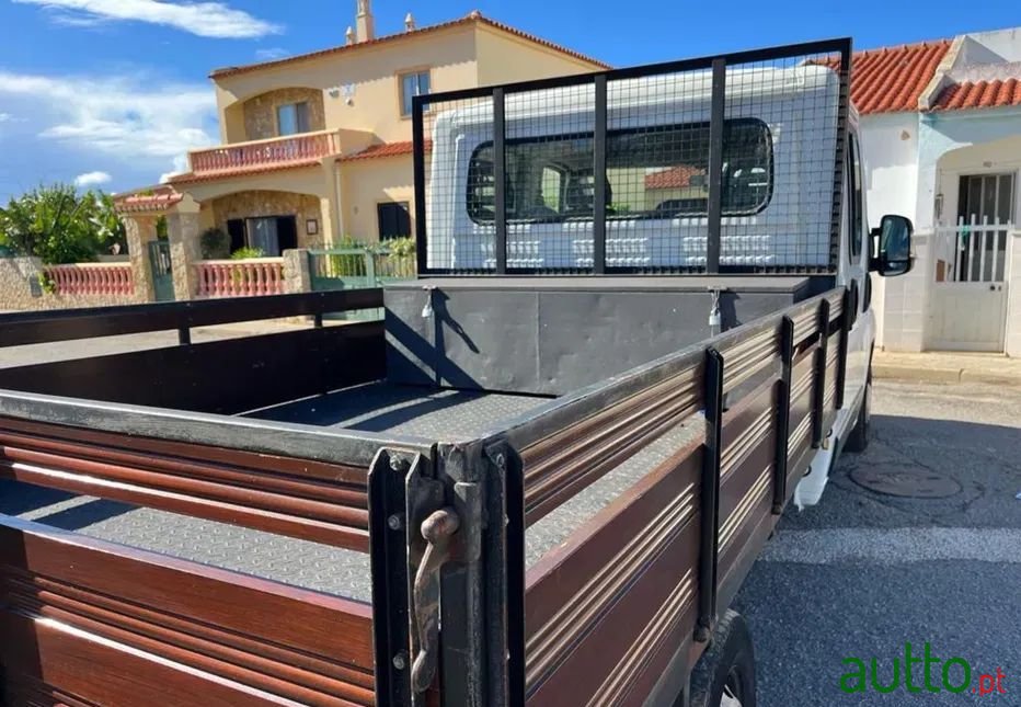 2014' Peugeot Boxer photo #2