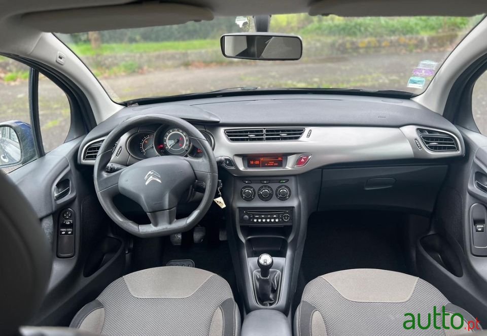 2013' Citroen C3 photo #5