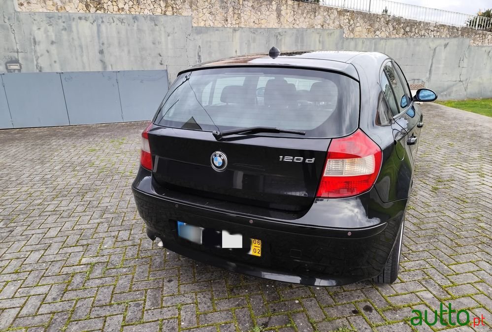 2006' BMW Série 1 D photo #4