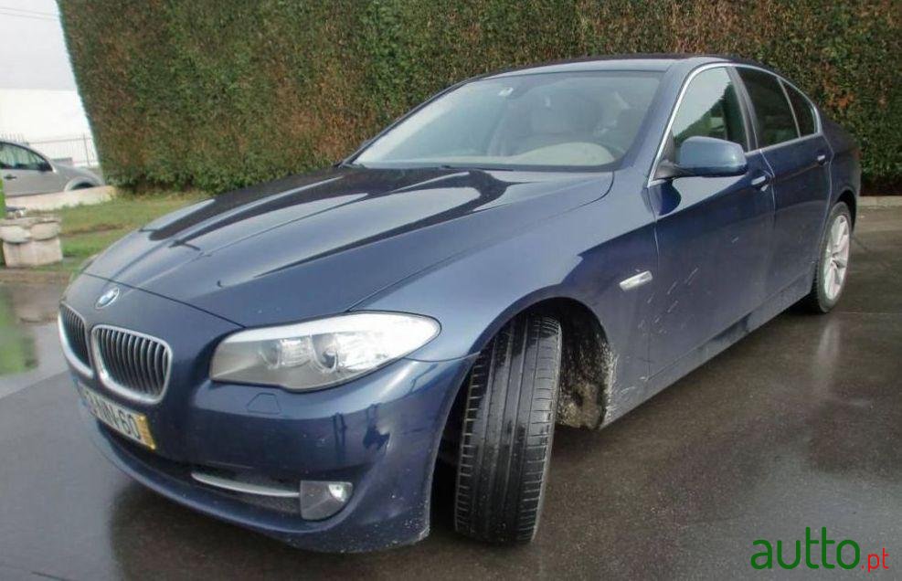 2013' BMW 520 D photo #2