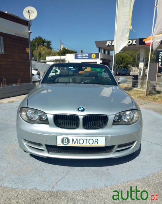 2008' BMW 120 photo #4