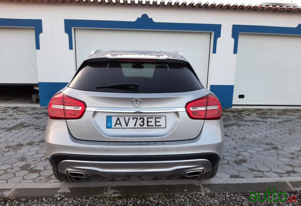 2014' Mercedes-Benz Gla-200 photo #6