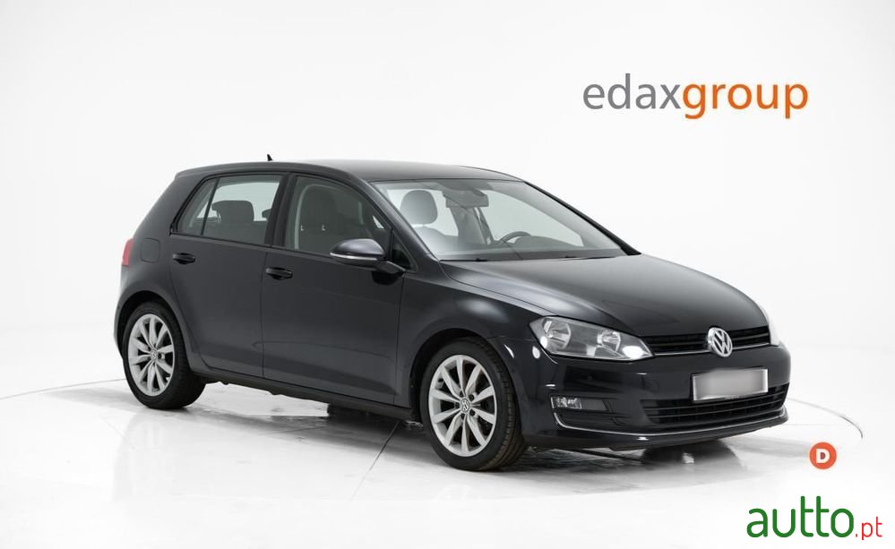 2013' Volkswagen Golf photo #1