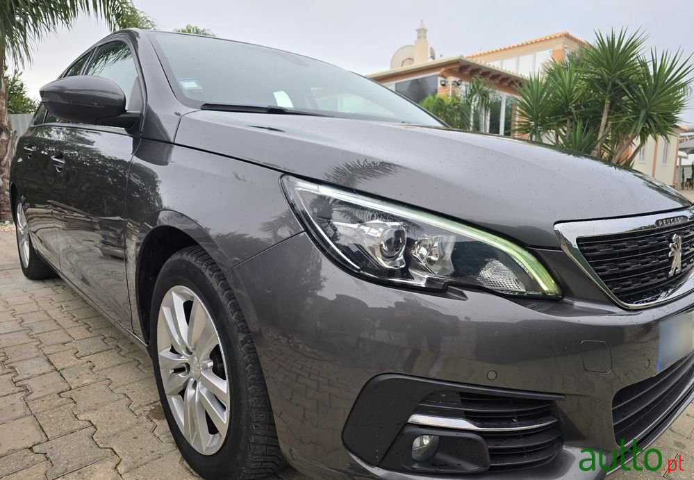 2018' Peugeot 308 Sw photo #6