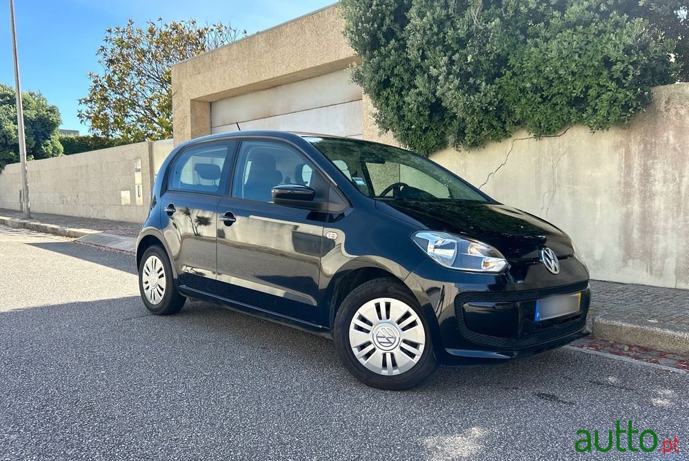 2014' Volkswagen Up! photo #2