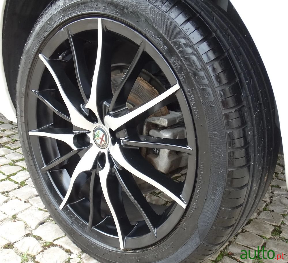 2018' Alfa Romeo MiTo 1.3 Jtdm Super photo #6