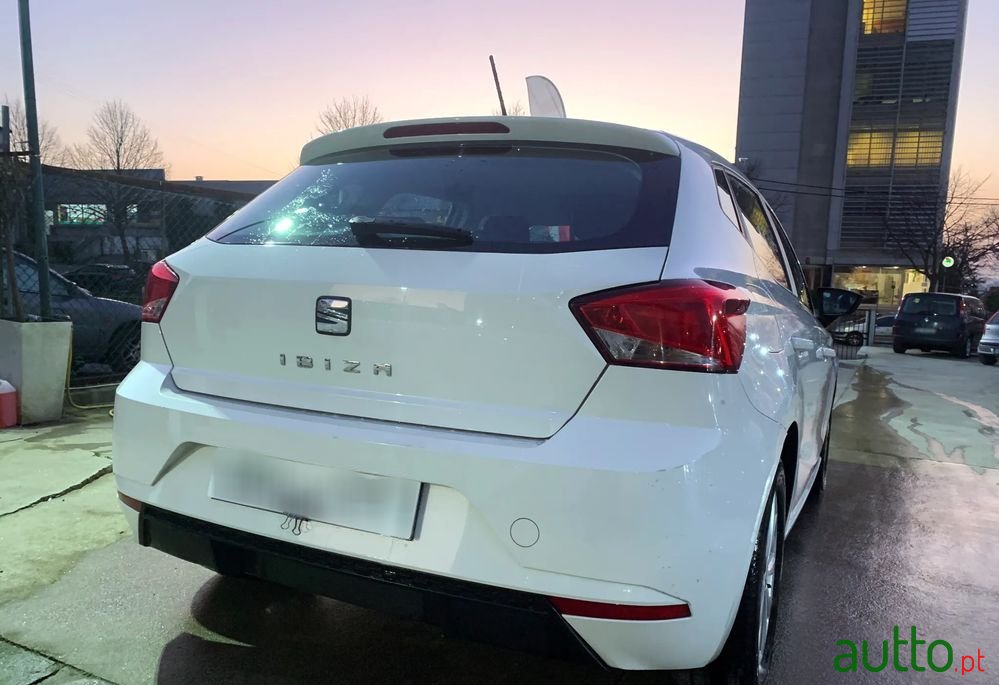 2019' SEAT Ibiza 1.6 Tdi Style photo #4