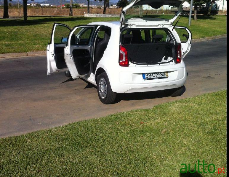 2014' Volkswagen Up! 1.0 photo #1