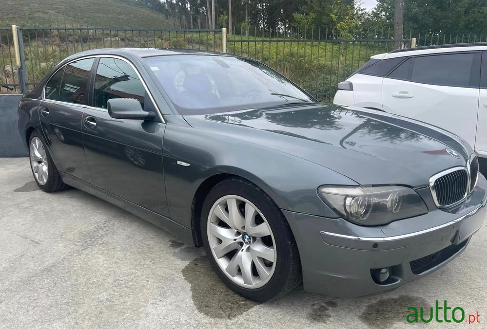 2005' BMW 745 D photo #4