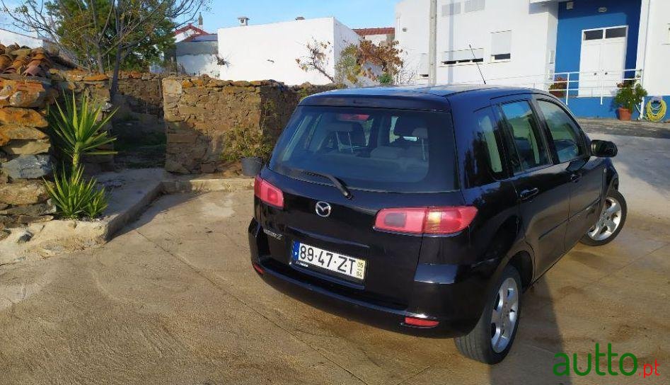 2005' Mazda 2 photo #2