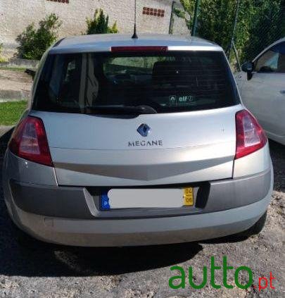 2004' Renault Megane photo #2