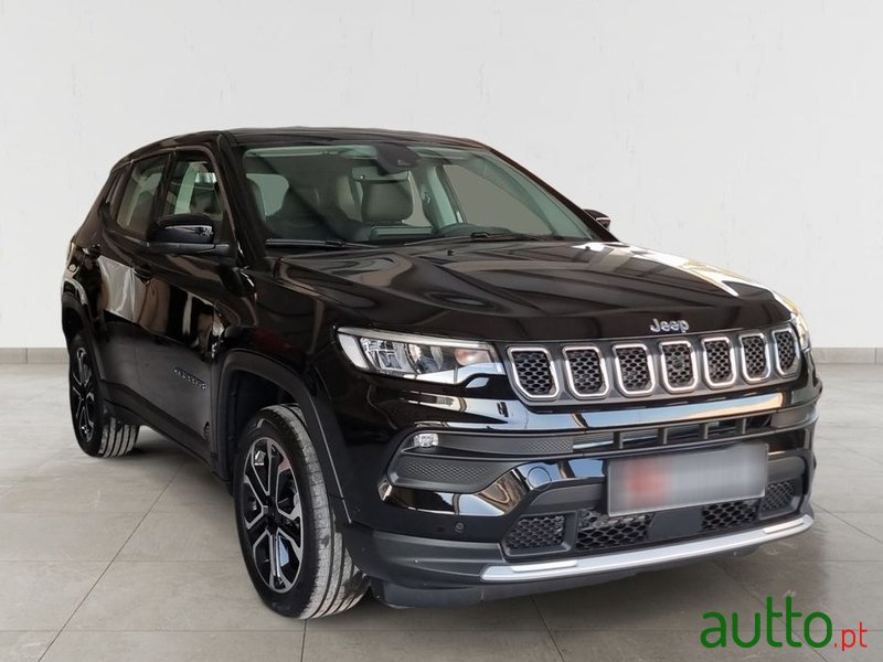 2024' Jeep Compass photo #2